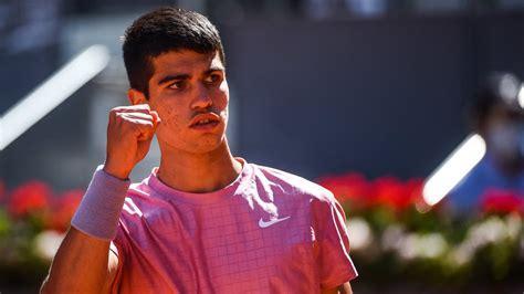 界展示了他 界展示了他